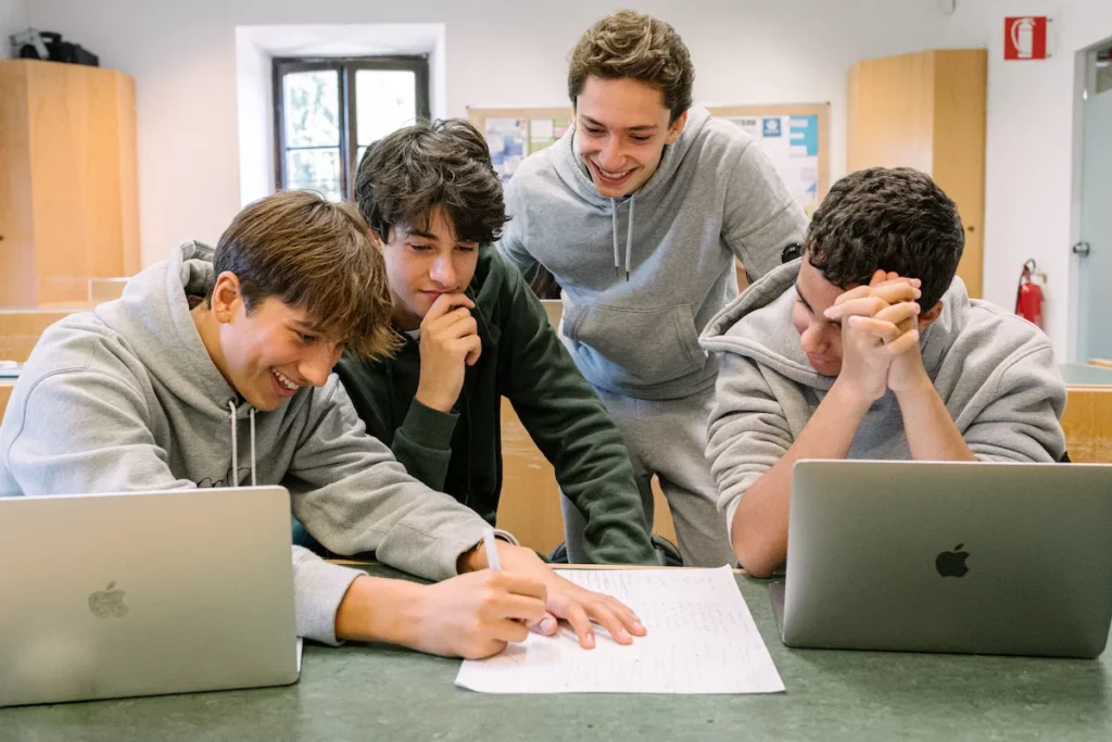 high-school-programme-HEADER