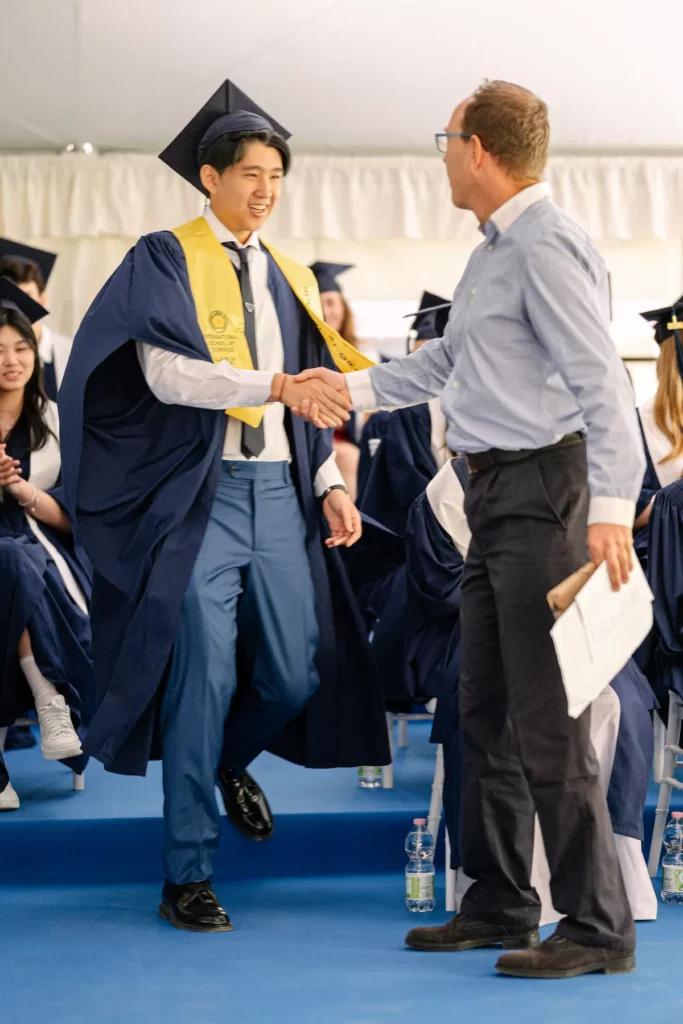 ib-diploma-ISF-Grad-448